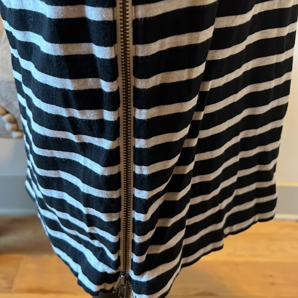J. Crew black ivory striped shift dress side ling zippers Sz M - Picture 7 of 11